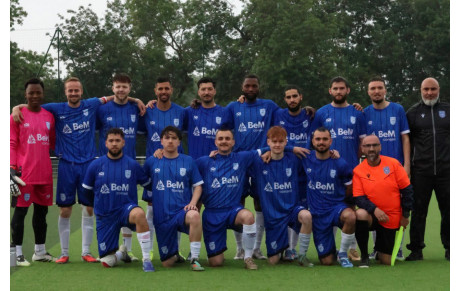 NOUVEAU JEU DE MAILLOTS